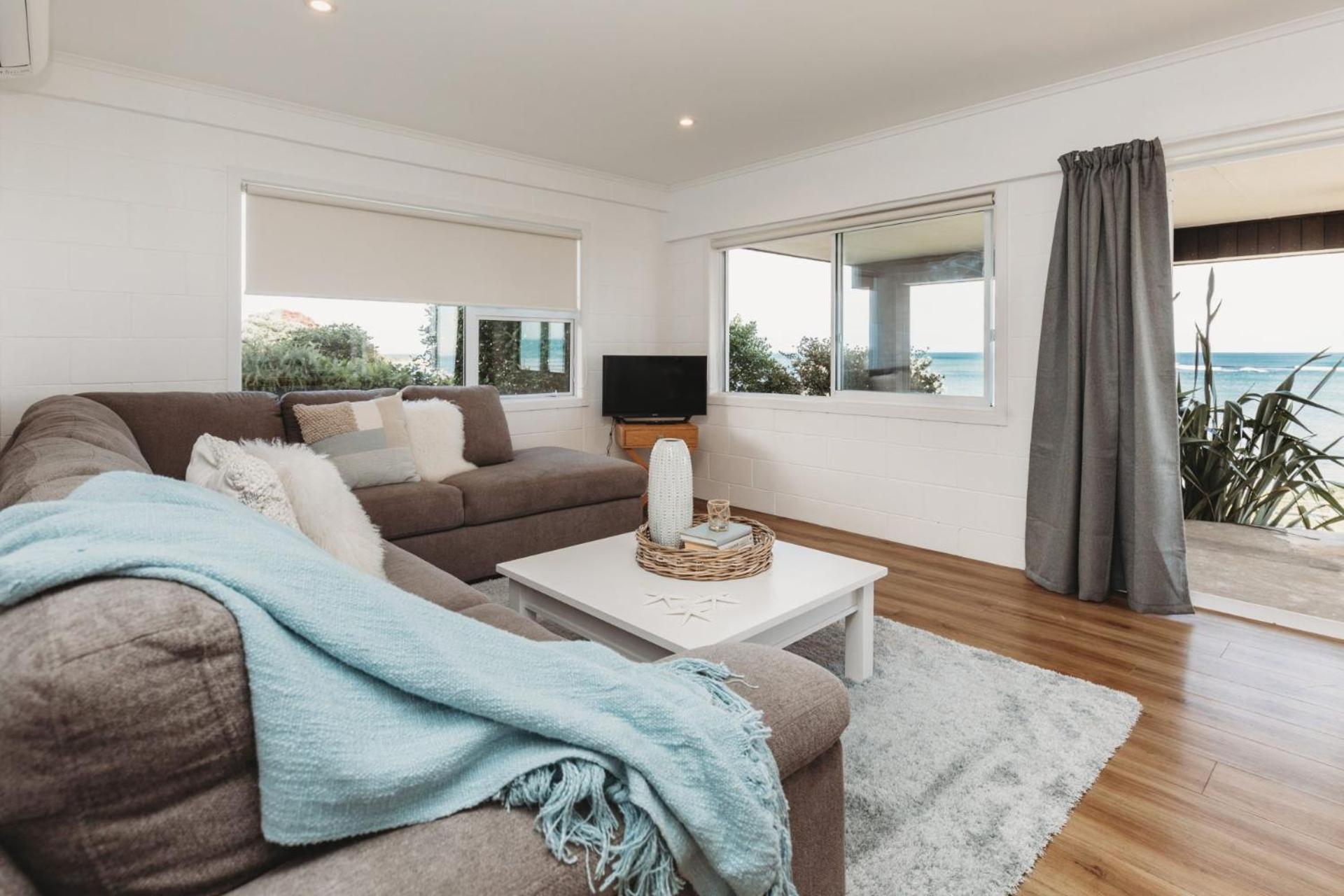 Wow On Wanaka Bay Appartement New Plymouth Buitenkant foto
