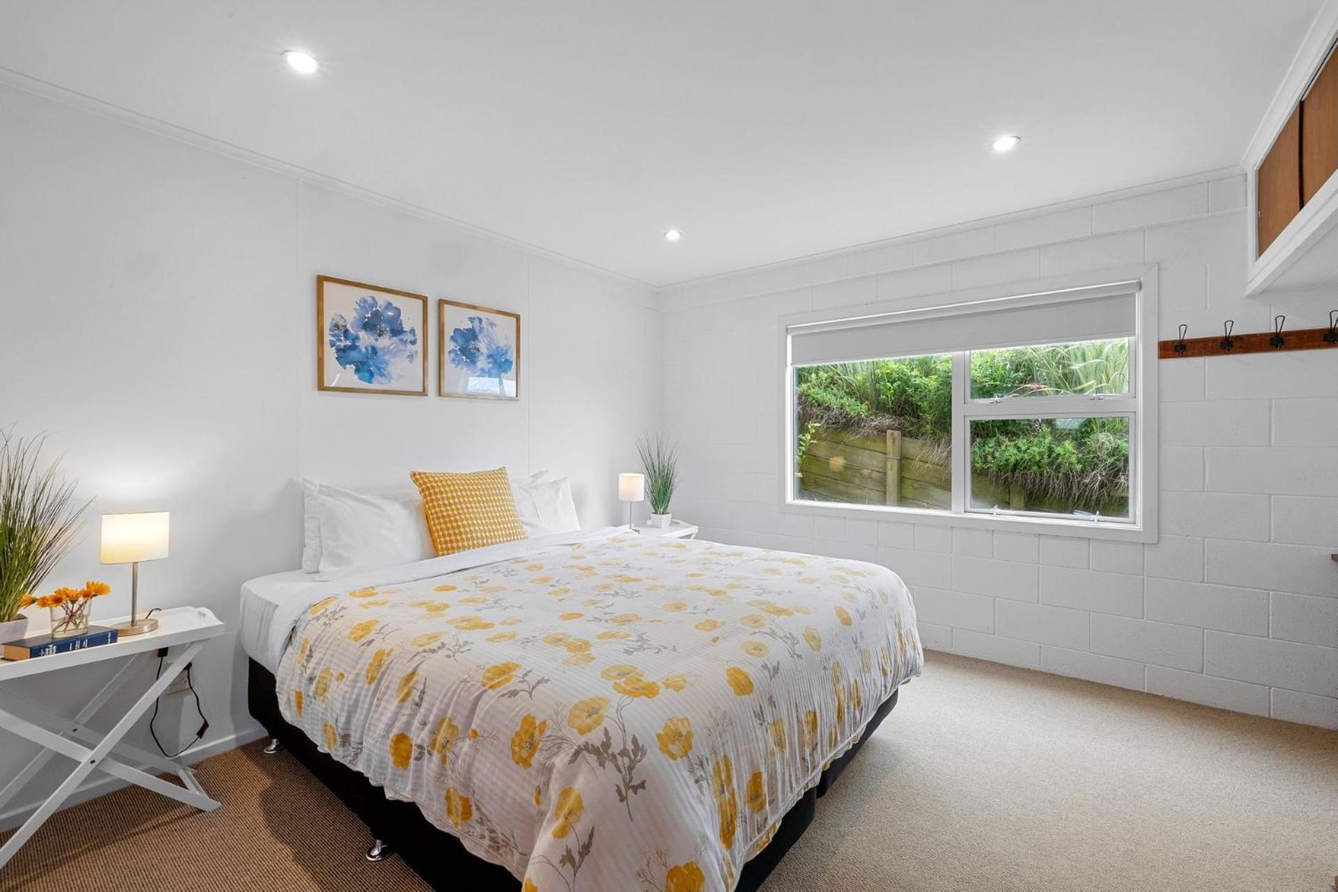 Wow On Wanaka Bay Appartement New Plymouth Buitenkant foto